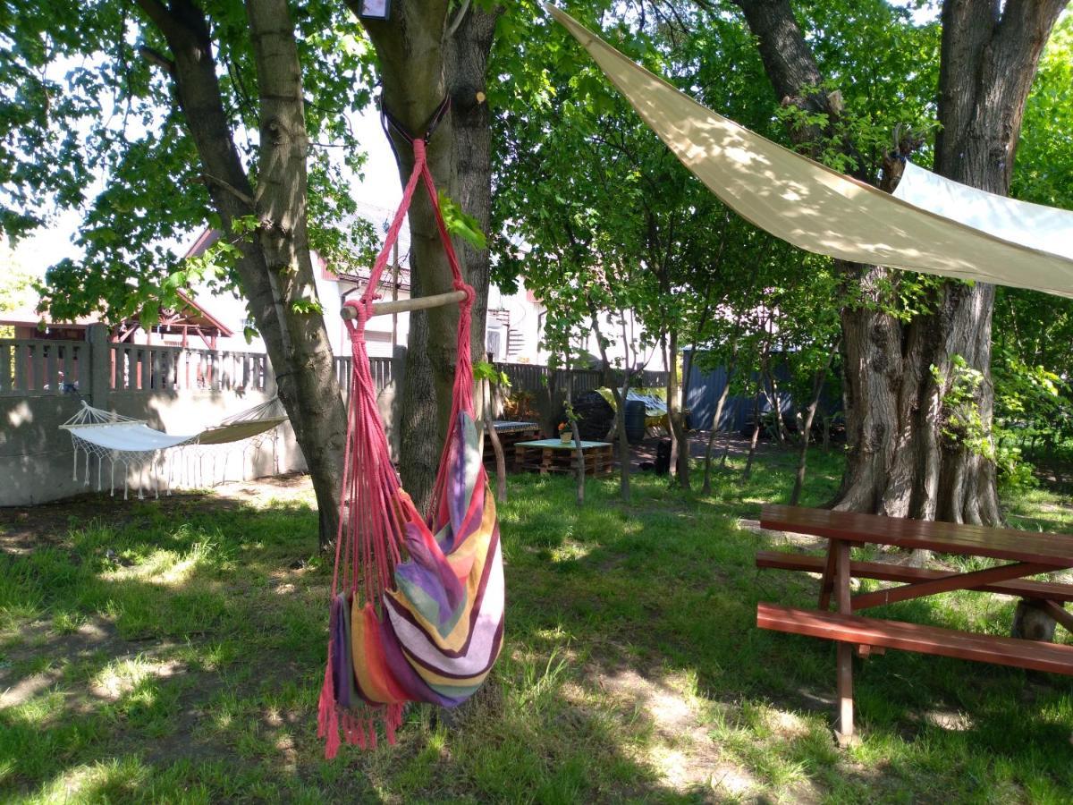 Camp-Wroc Hotel Вроцлав Екстериор снимка
